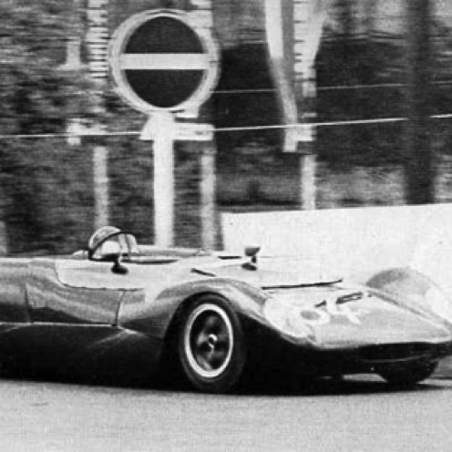 La petite Lotus 23  a fait des merveilles sur le circuit tortueux  du Nurburfgring